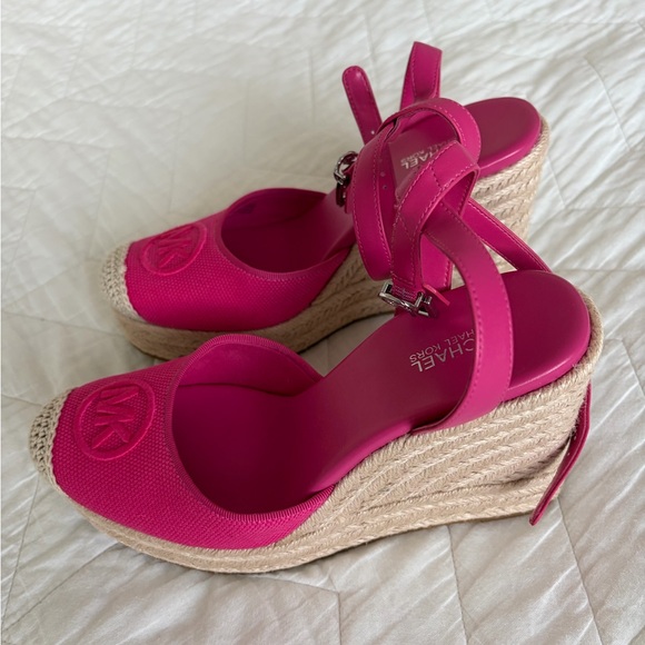 Michael Kors Larissa Fuchsia Wedge Espadrilles - Picture 3 of 5
